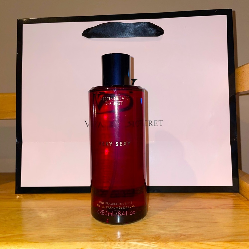 Victoria Secret Very Sexy Mist
